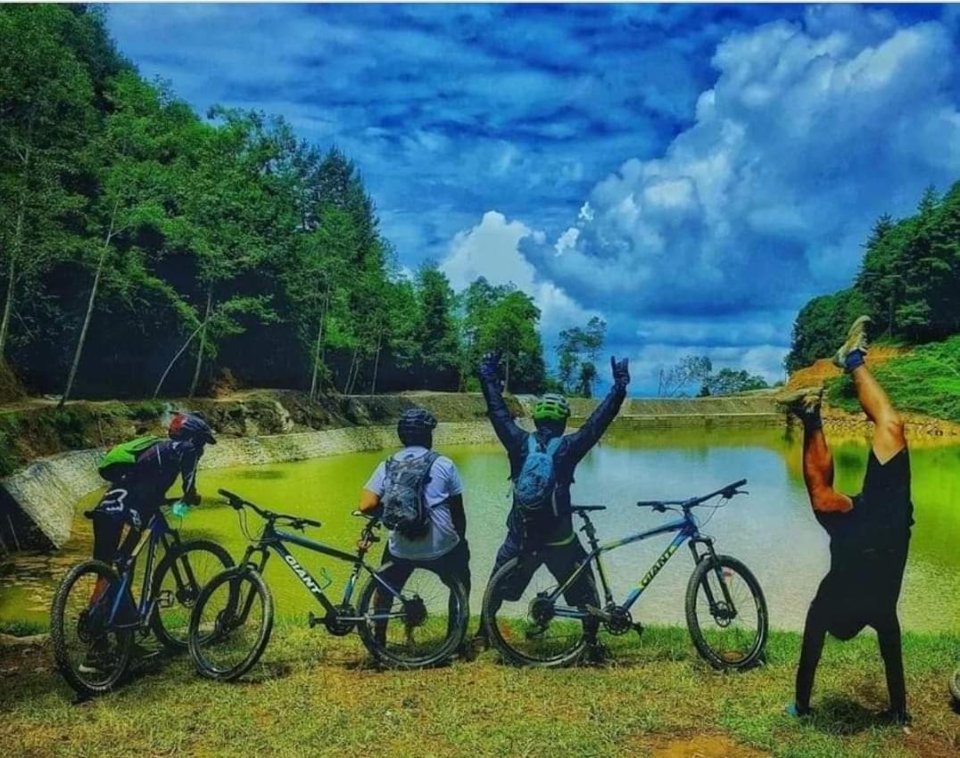 Bojinee Nagarkot Resort Dış mekan fotoğraf