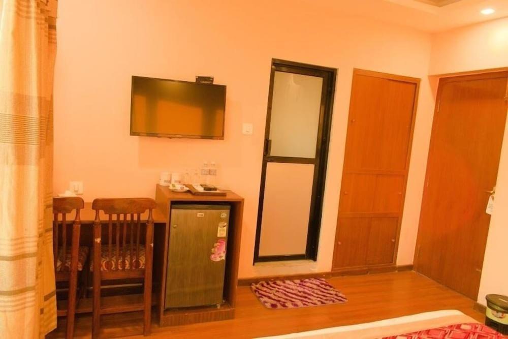 Bojinee Nagarkot Resort Oda fotoğraf