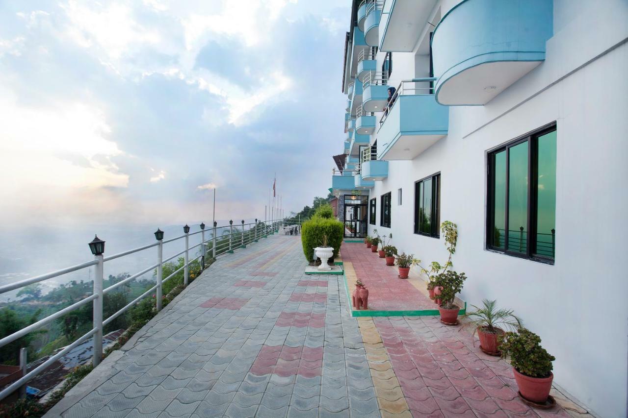 Bojinee Nagarkot Resort Dış mekan fotoğraf