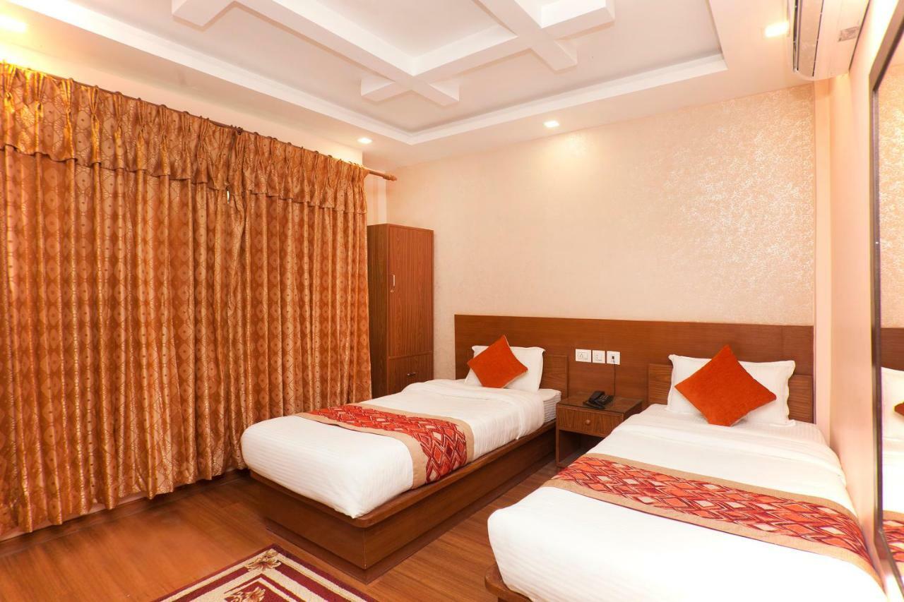 Bojinee Nagarkot Resort Dış mekan fotoğraf