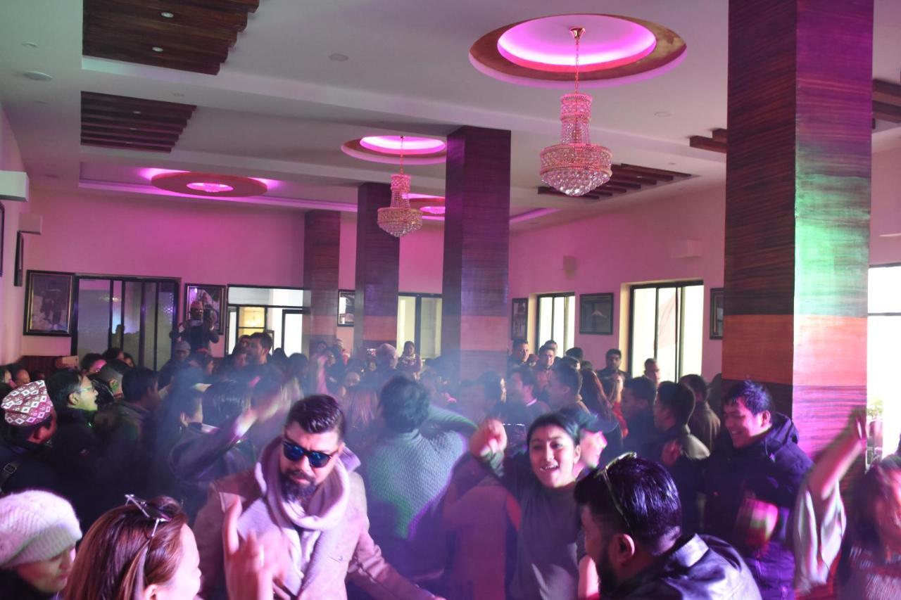 Bojinee Nagarkot Resort Dış mekan fotoğraf